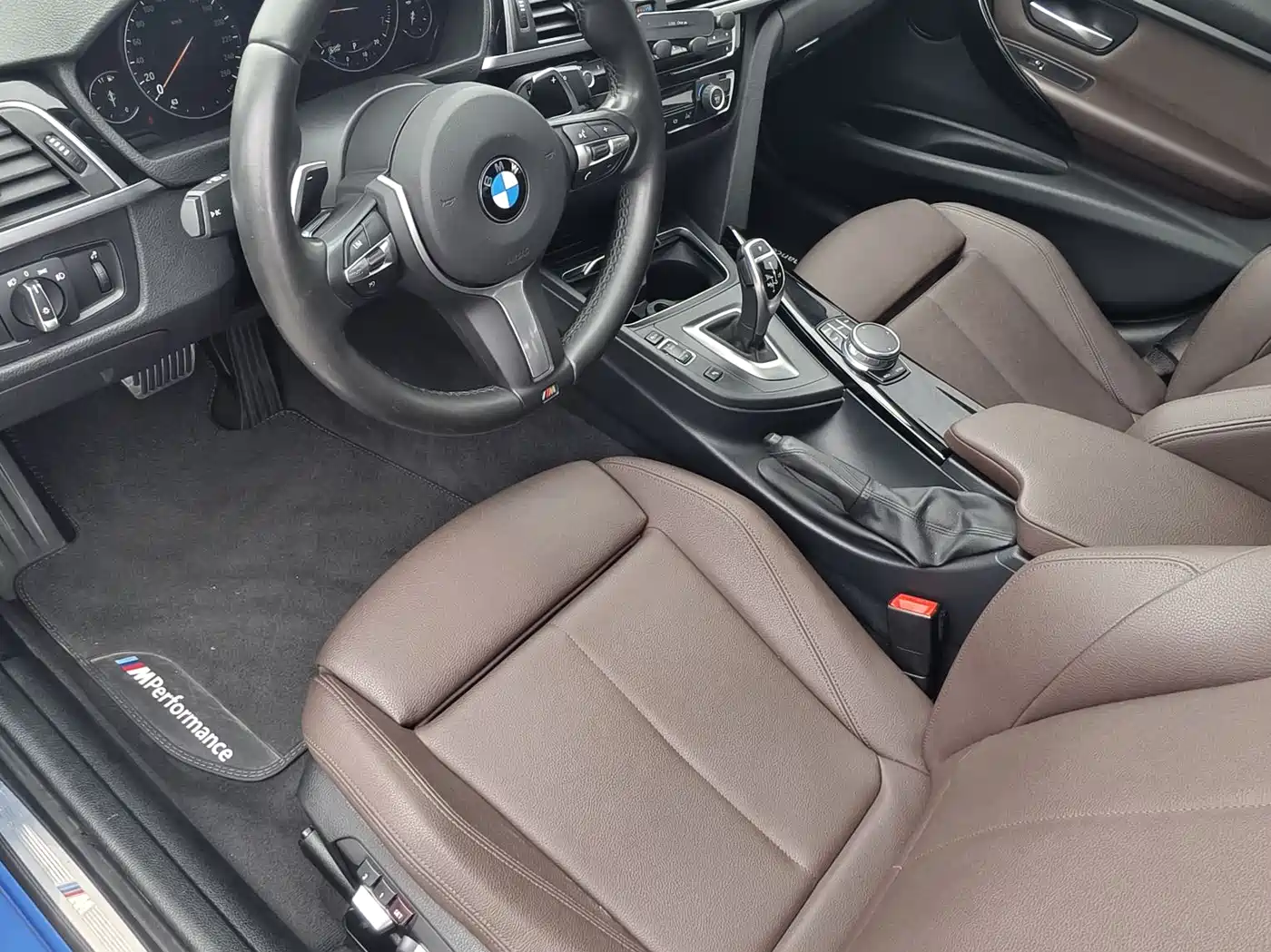 BMW 3 Series 2018 320Li Leading M Sport Package фото 10
