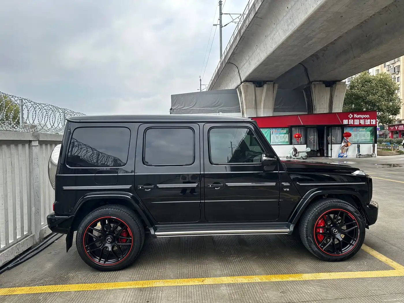 Mercedes-Benz G-Class 2023 G 350 фото 4