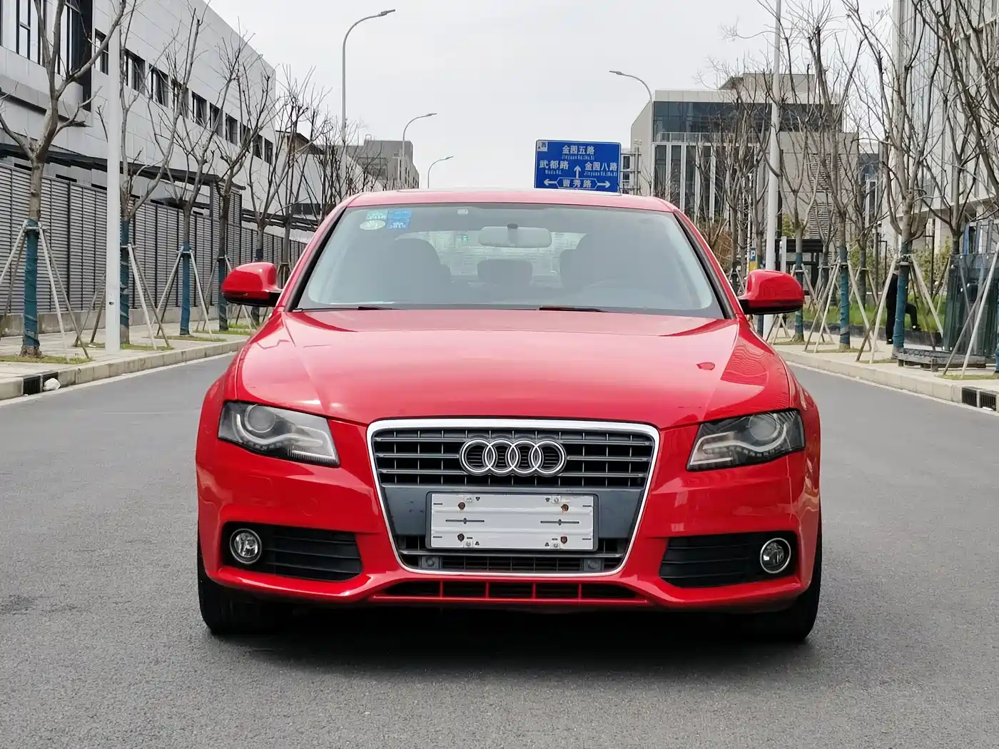 Audi A4L 2011 2.0 TFSI Standard фото 2