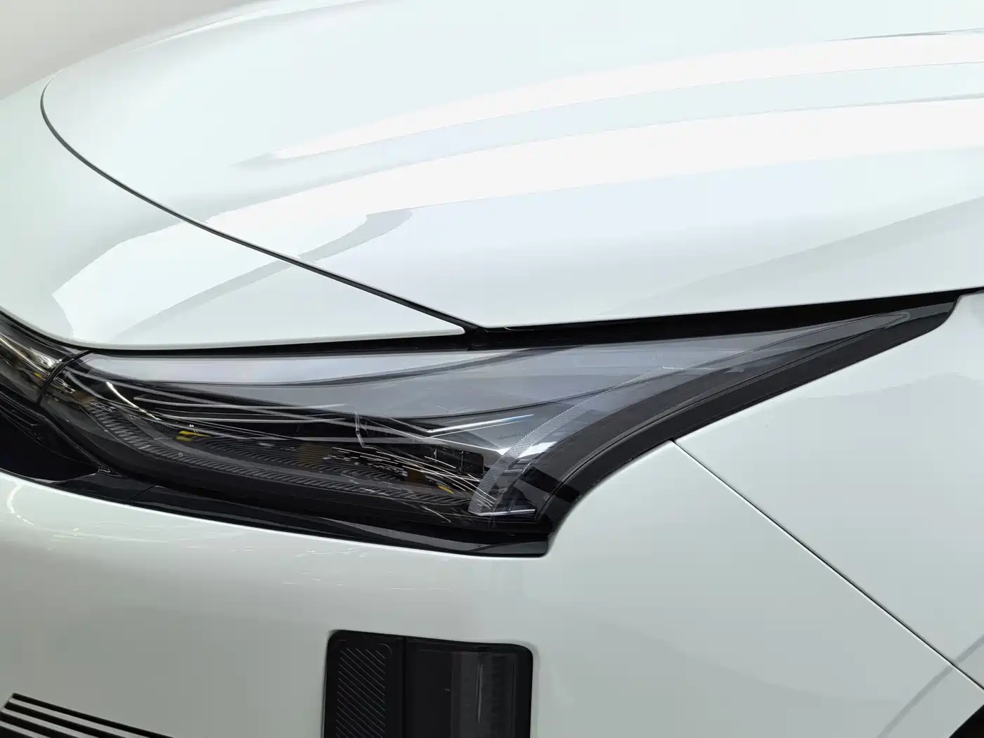 Geely Galaxy Galaxy L6 2024 125km PLUS Soaring Dragon Edition фото 9