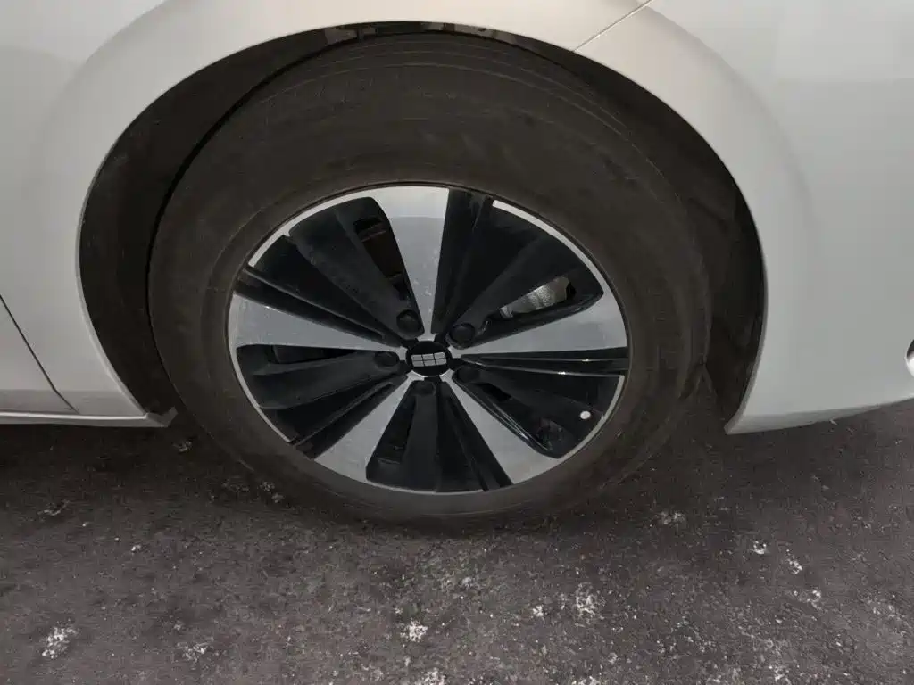Geely Galaxy Galaxy A7 2026 2025 EM-i 150km Premium Edition