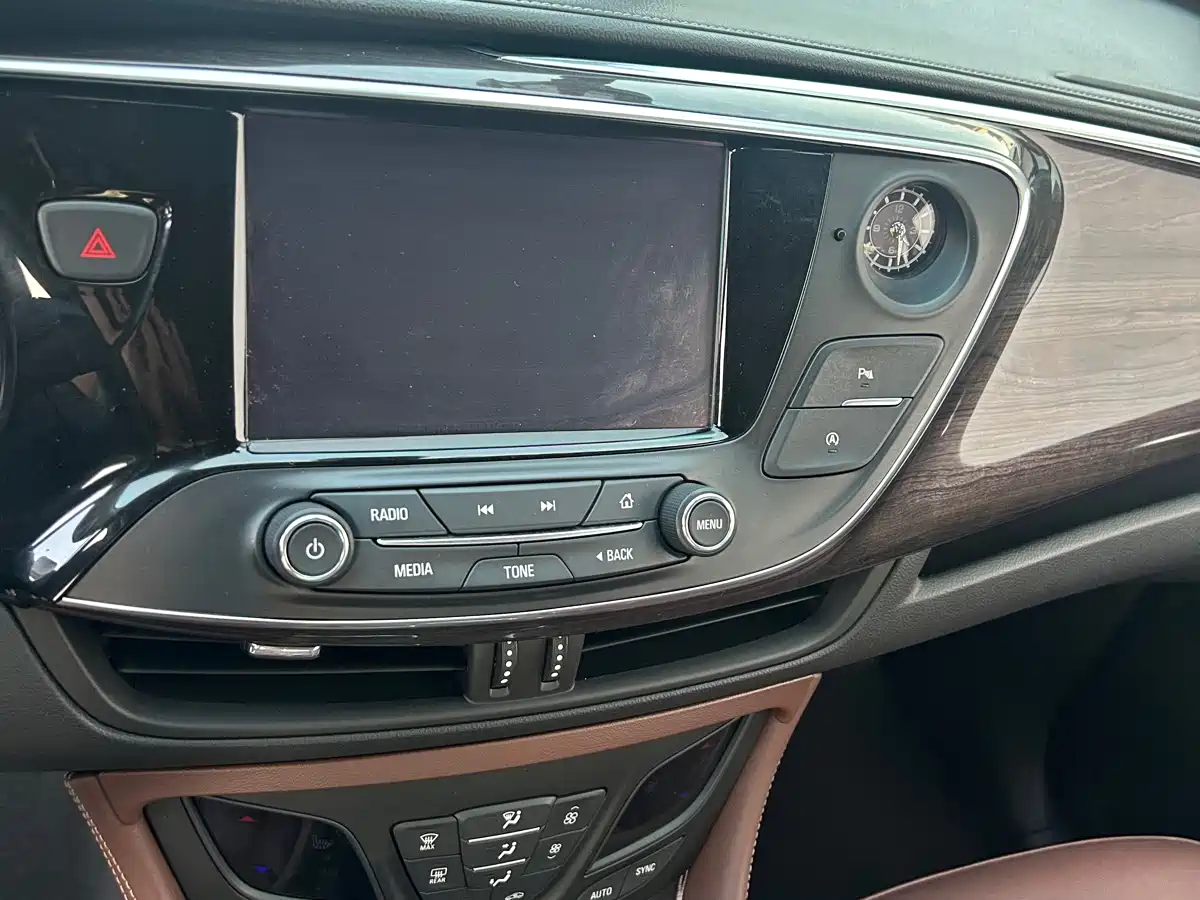 Buick Envision Plus 2016 20T 2WD Elite фото 9