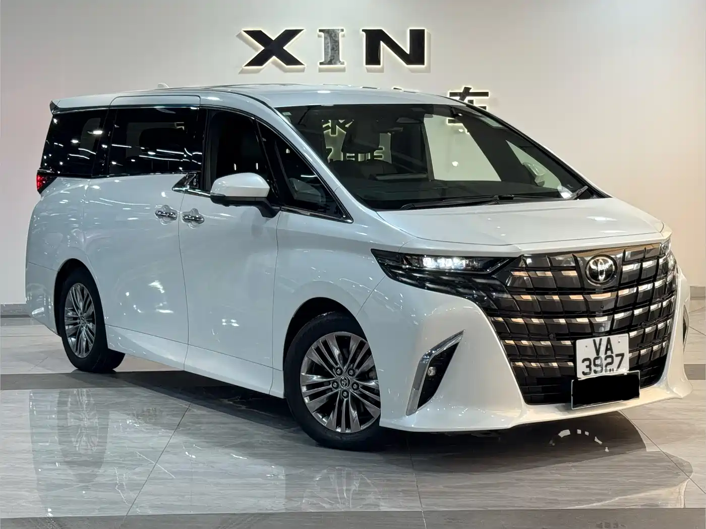 Toyota Alphard 2024 Hybrid 2.5L Prestige Edition фото 2