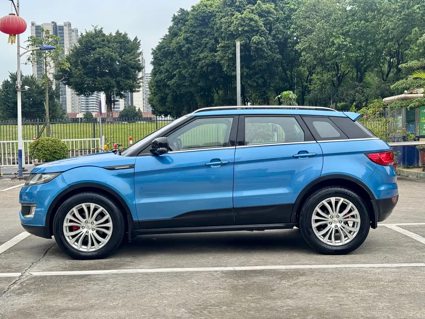 Landwind X7 2016 2015 2.0T Panoramic Flagship Edition
