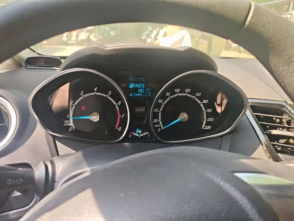 Ford Fiesta 2014 2013 Hatchback 1.5L Automatic Sport