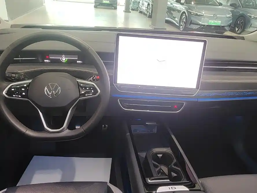 VOLKSWAGEN ID.7 VIZZION