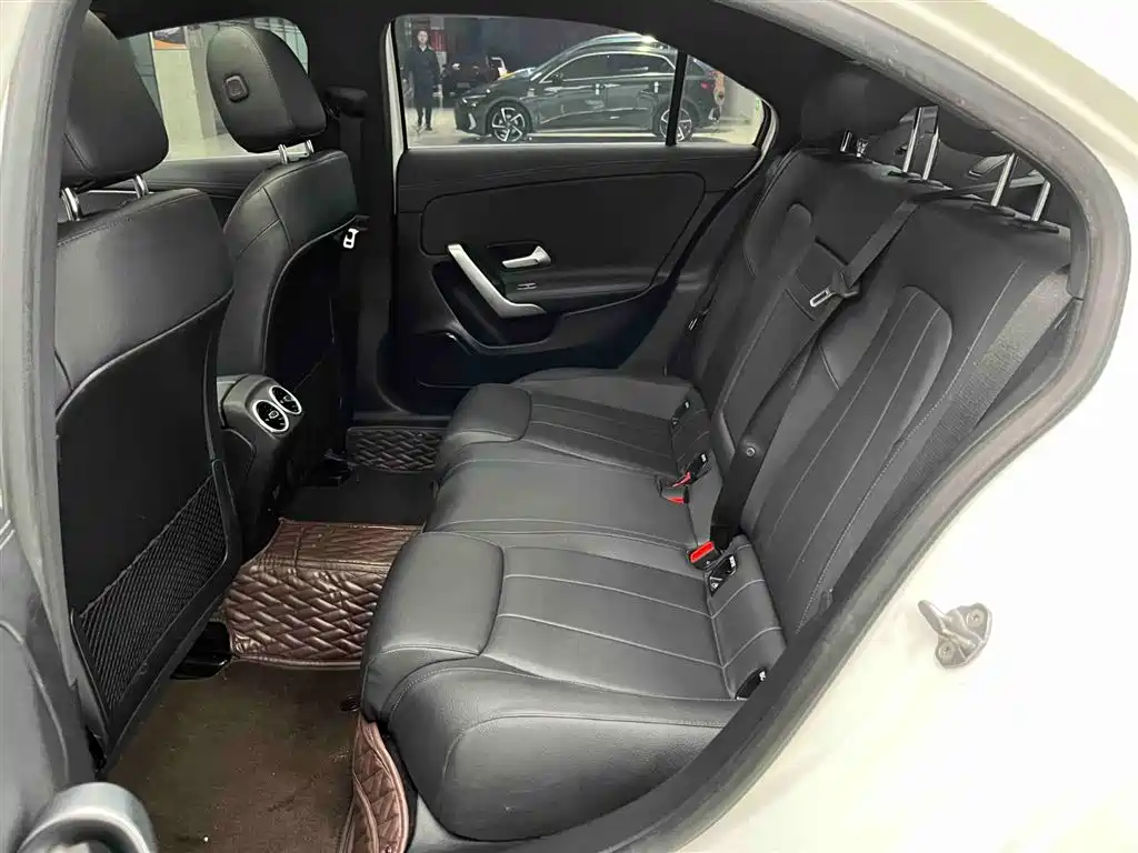 MERCEDES-BENZ A CLASS