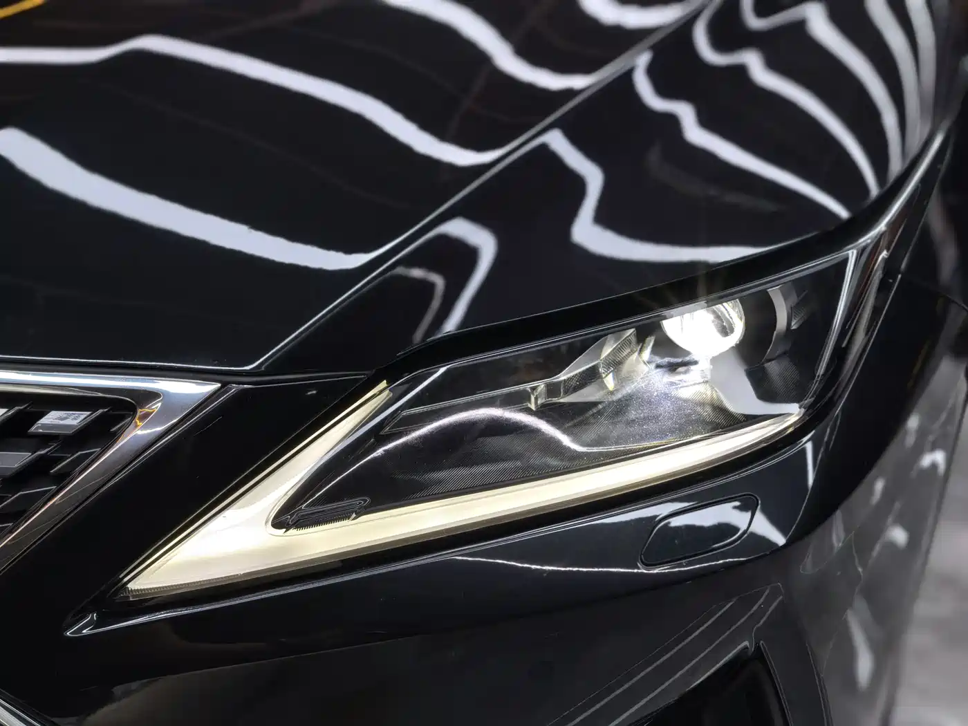 Lexus RX 2020 Facelift 300 2WD Elite Edition фото 31