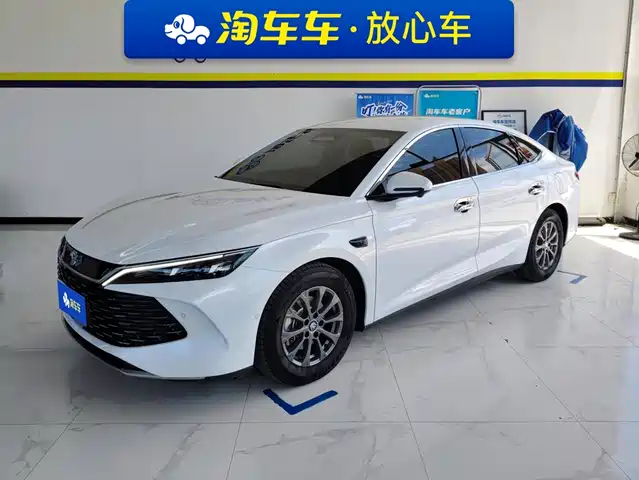 BYD Qin L DM-i, система помощи водителю, 80KM, Лидер