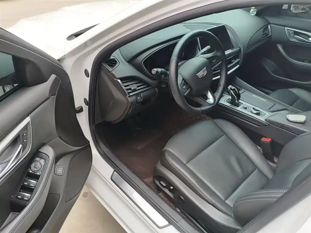 Cadillac CT5 2022 28T Luxury (Standard) фото 16