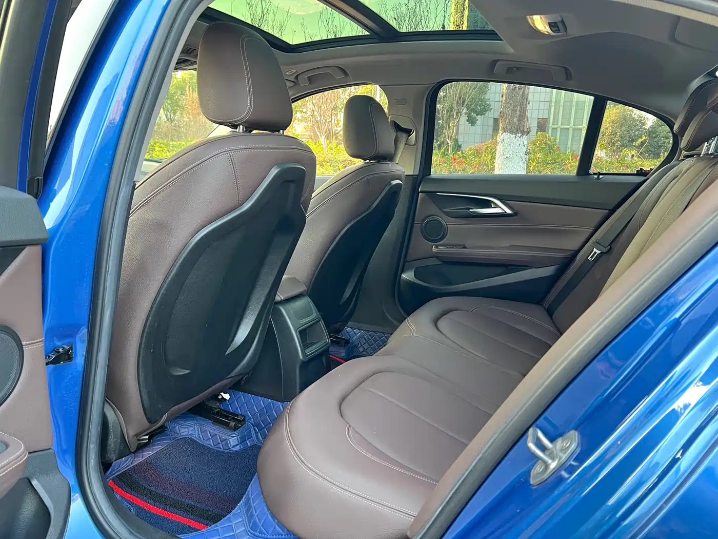 BMW 1 Series 2019 118i M Sport Package фото 9