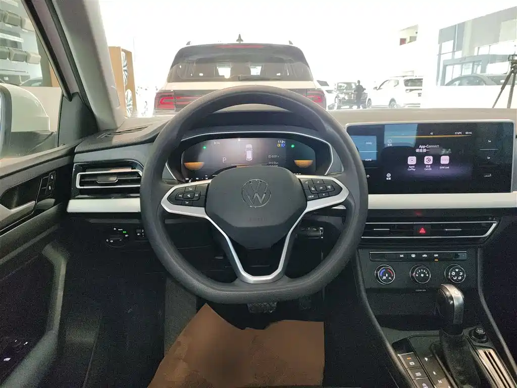 Volkswagen Lavida 2024 Model 1.5L Automatic Delight Edition фото 7
