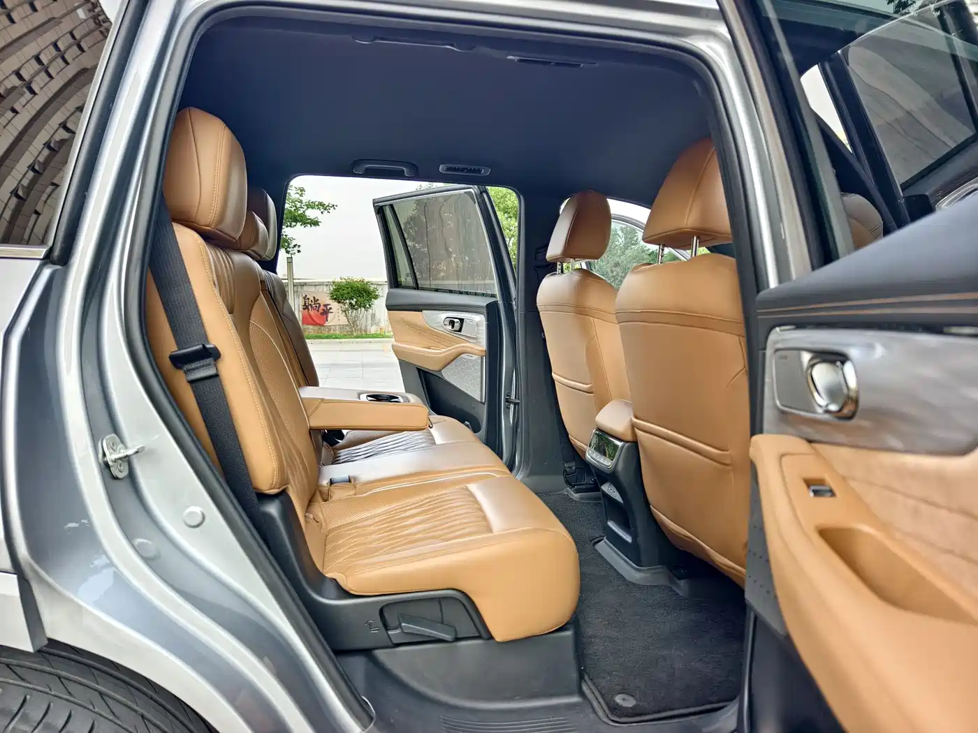 GAC Trumpchi Trumpchi ES9 2024 PHEV 143km Pro фото 15