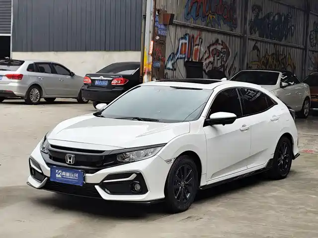 Honda Civic HATCHBACK 220TURBO CVT, New Edge Control