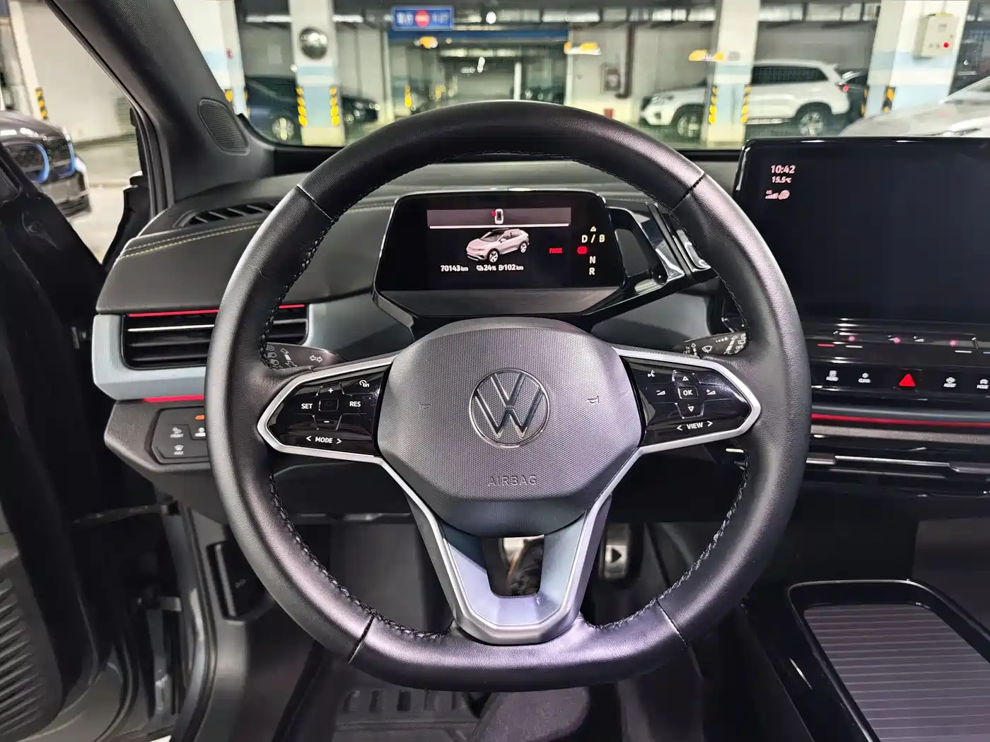 Volkswagen ID.4 X 2022 Pure Long Range Edition фото 18