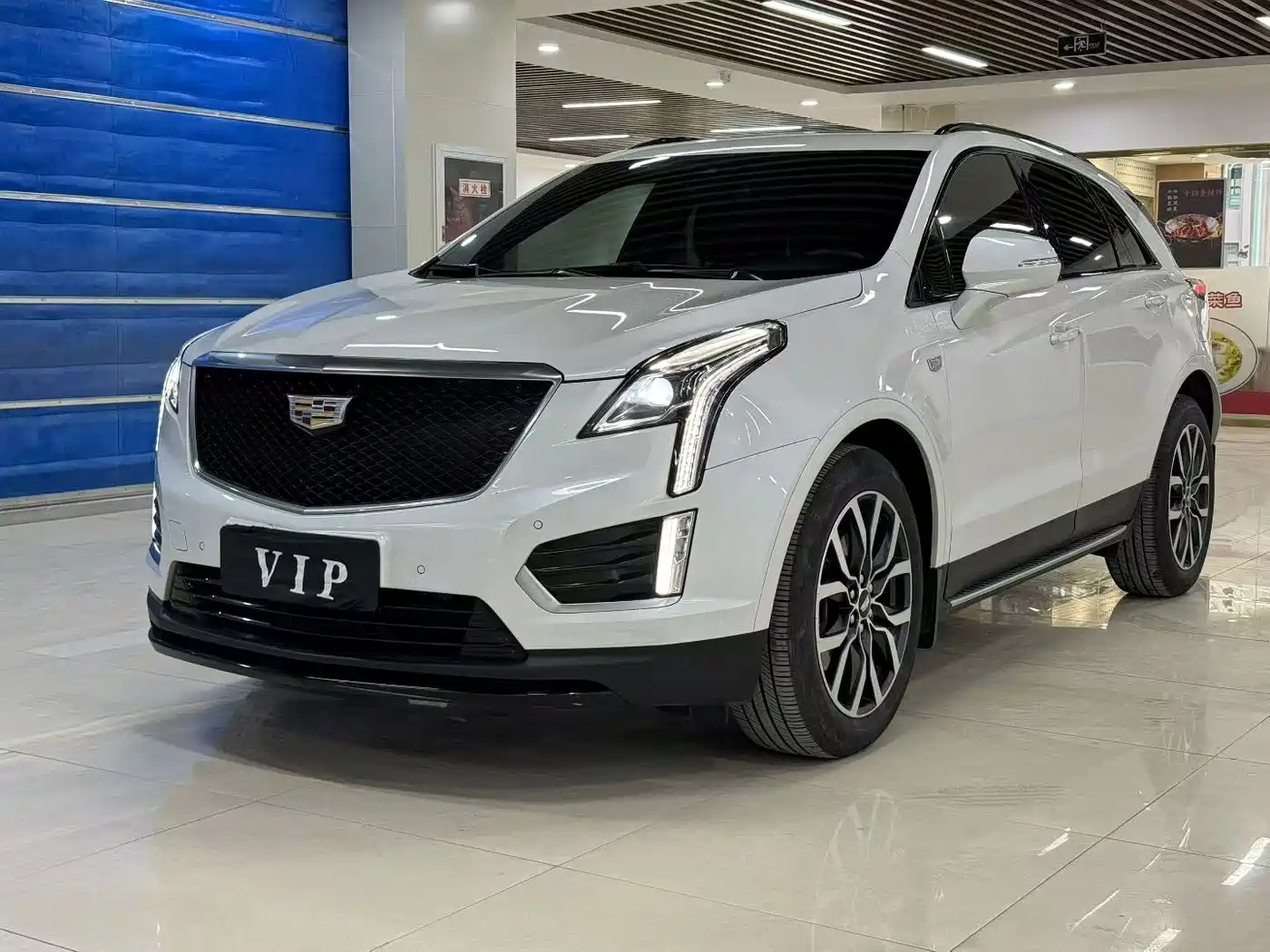 CADILLAC XT5