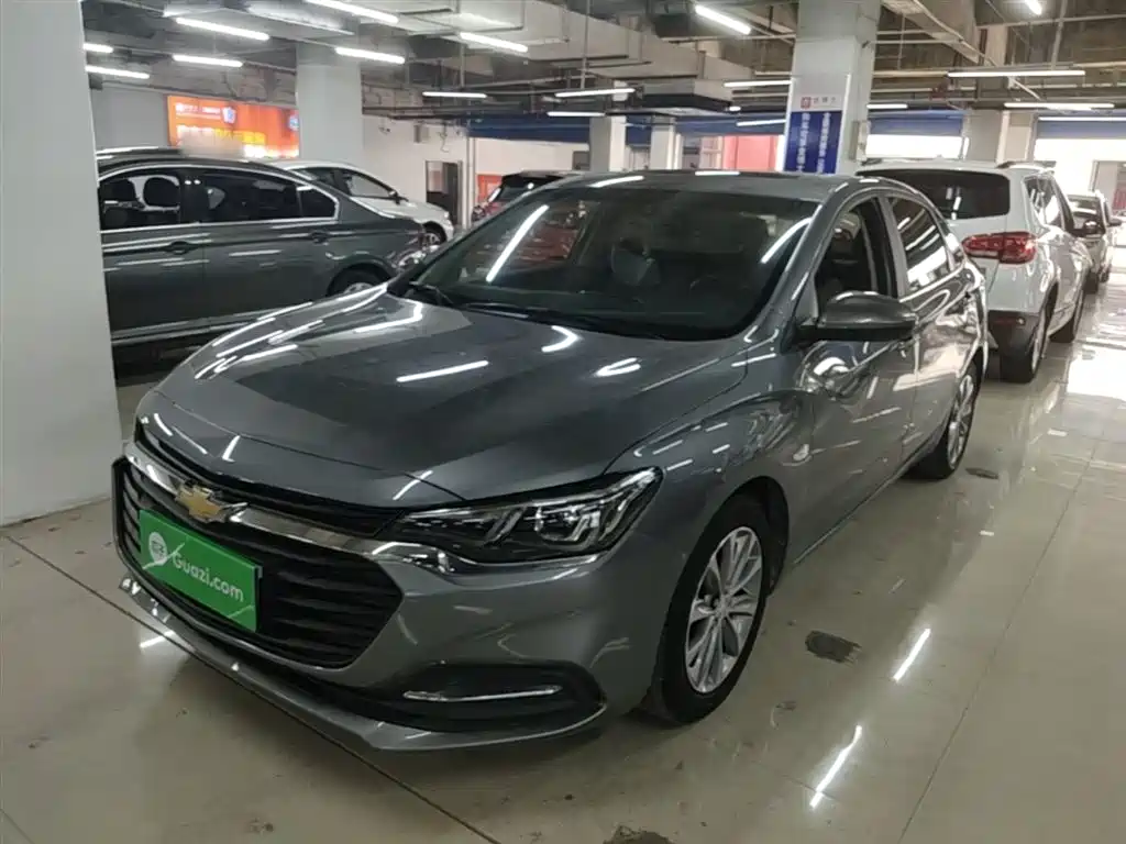 CHEVROLET CRUZE