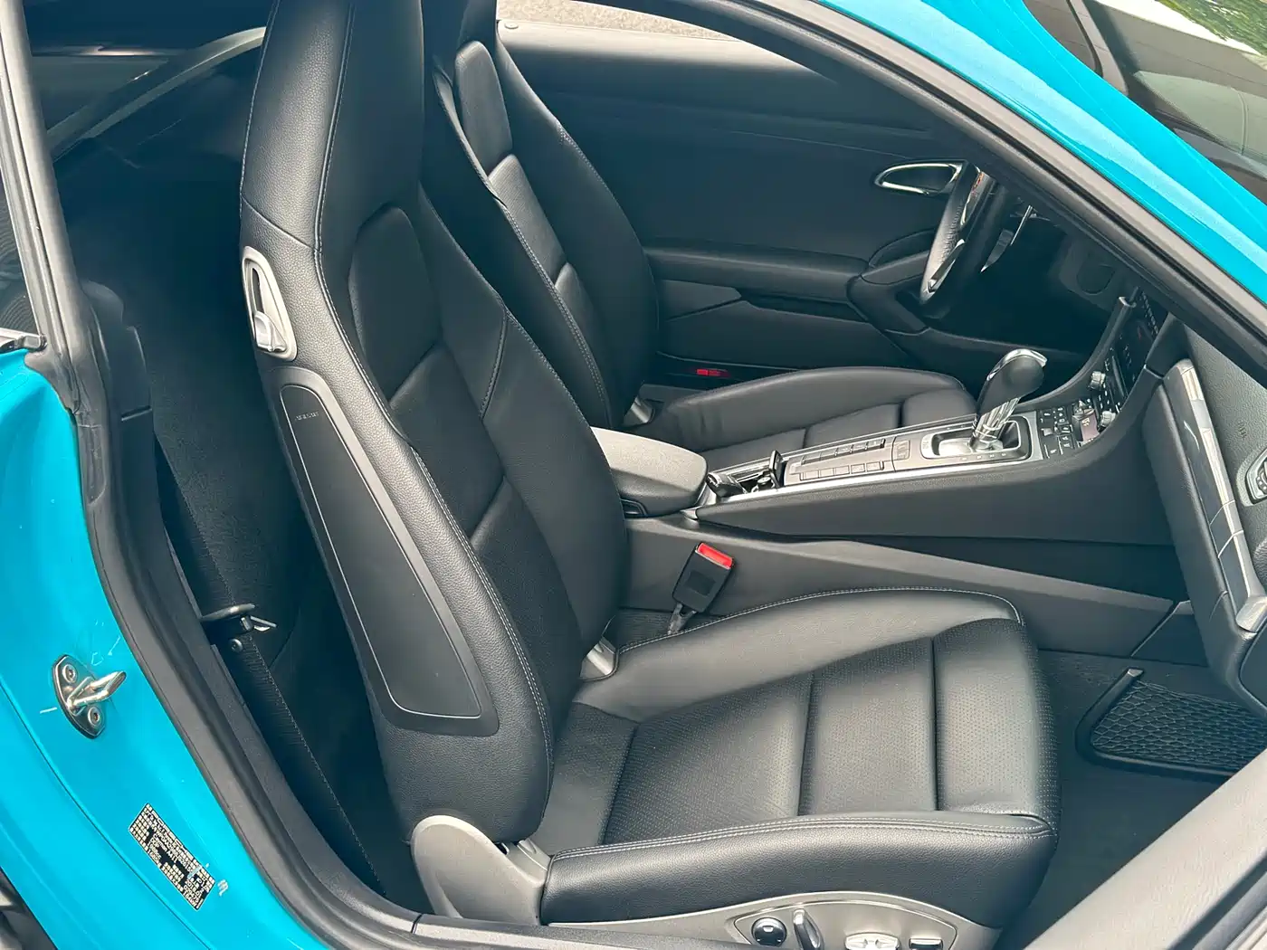 Porsche 718 2018 Cayman 2.0T фото 12