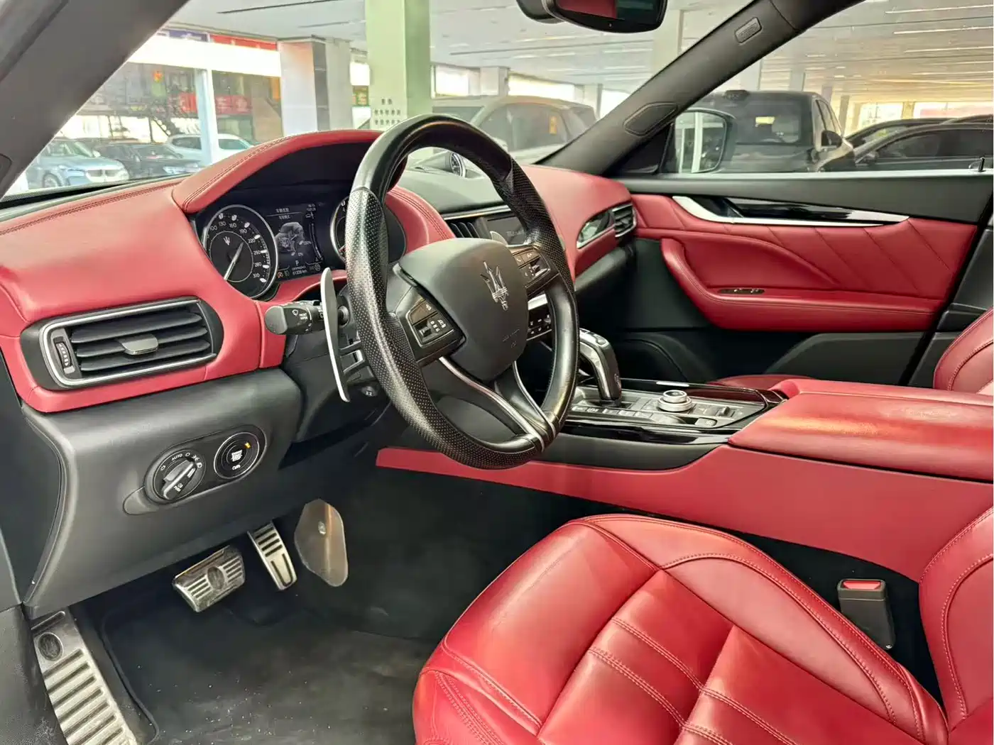 Maserati Levante 2022 3.0T Modena фото 12