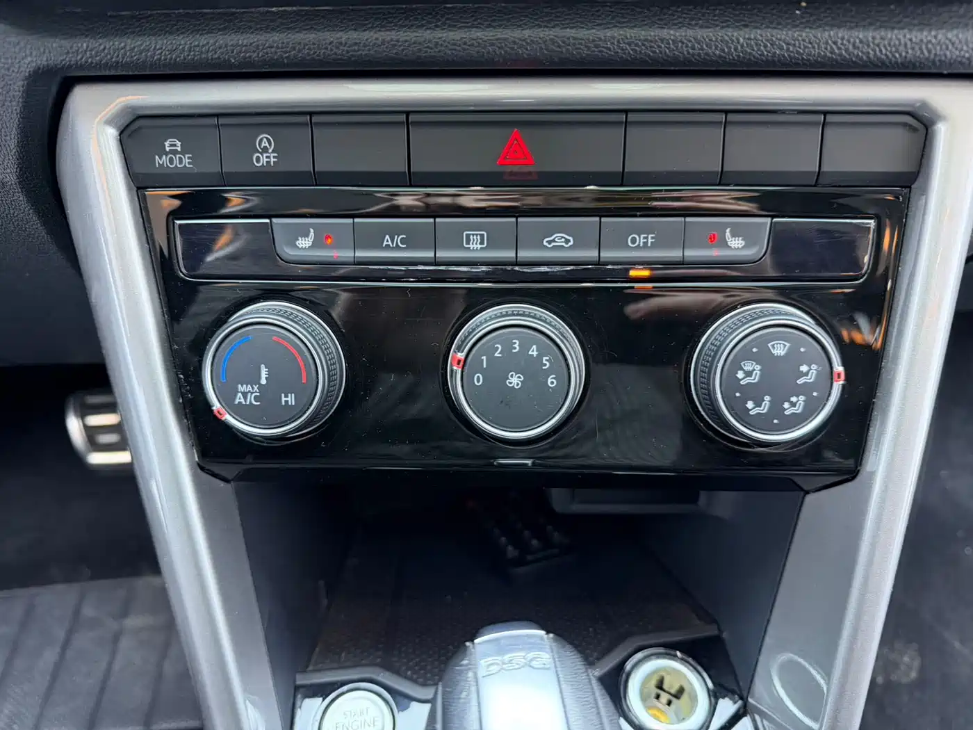 VOLKSWAGEN T ROC EXPLORING SONGS