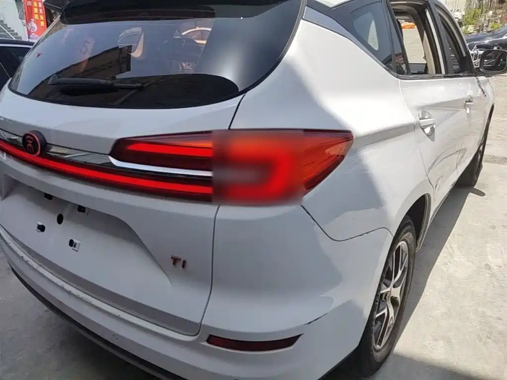 BYD Song 2019 1.5TI Manual Smart Connection Sport фото 24