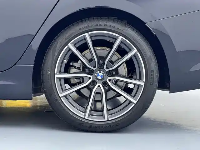 BMW 3 Series 2021 320Li M Sport Package фото 16