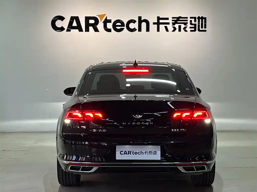 Volkswagen Magotan 2023 Model 2 Million Commemorative Edition 330TSI DSG Luxury фото 6
