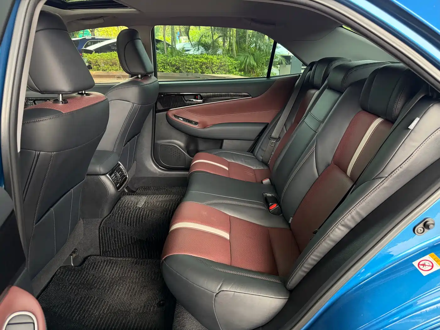 Toyota Crown 2017 2.0T Sport Edition фото 14