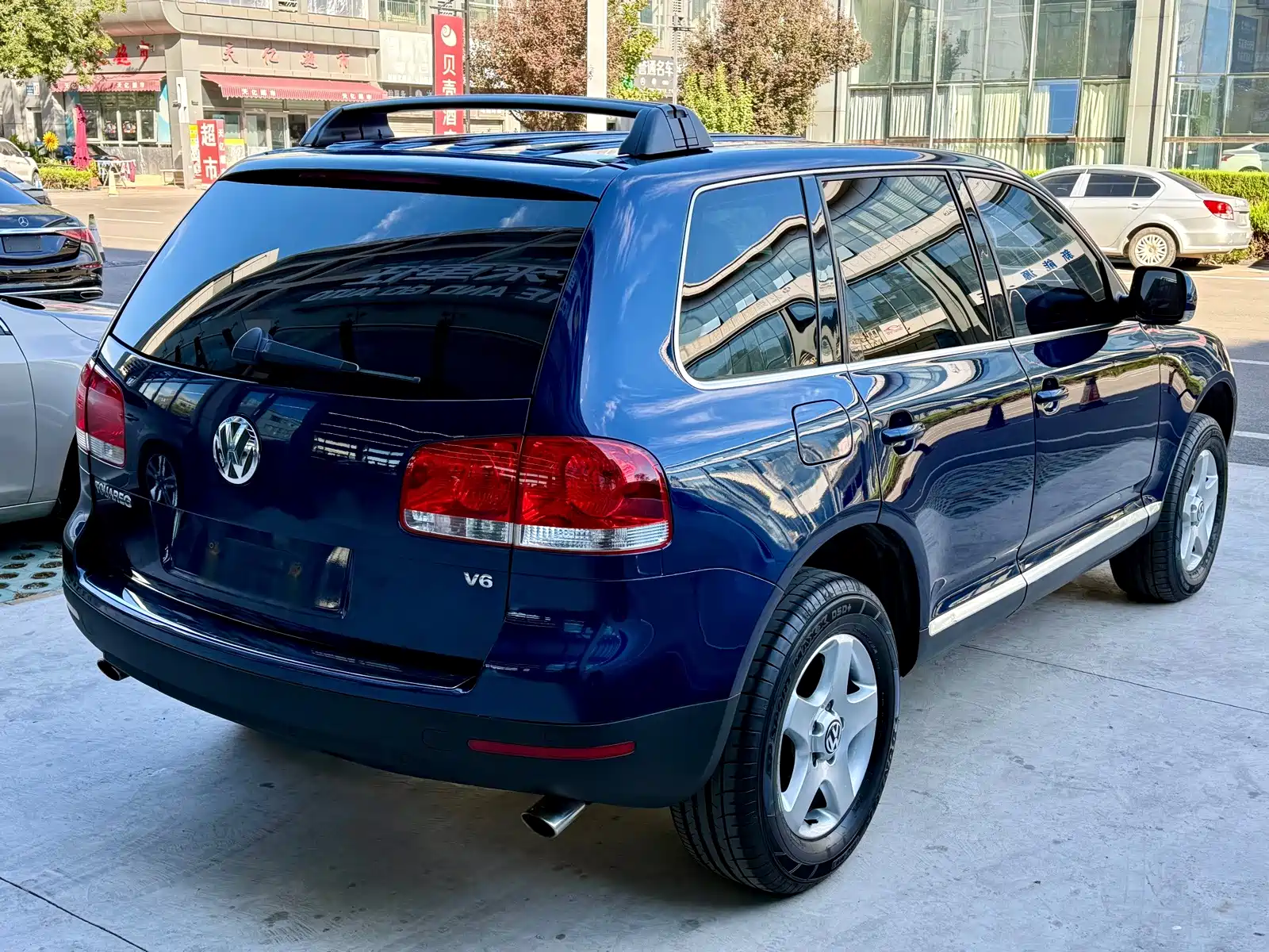 Фото 4 - Volkswagen Touareg