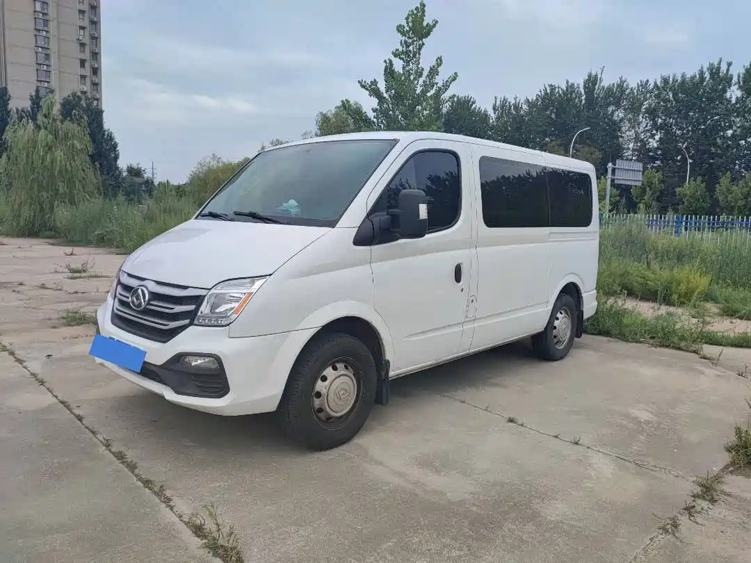 SAIC Maxus Xintu V80 2024 2023 2.0T Manual Classic Aoyun Short Wheelbase Ultra-Low Roof 5/6-Seater