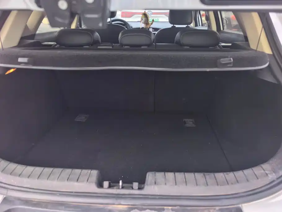 Photo 4 - Geely Emgrand GS