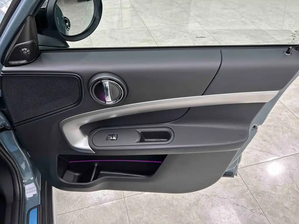 MINI COUNTRYMAN 2023 2023 1.5T COOPER ALL4 Connoisseur