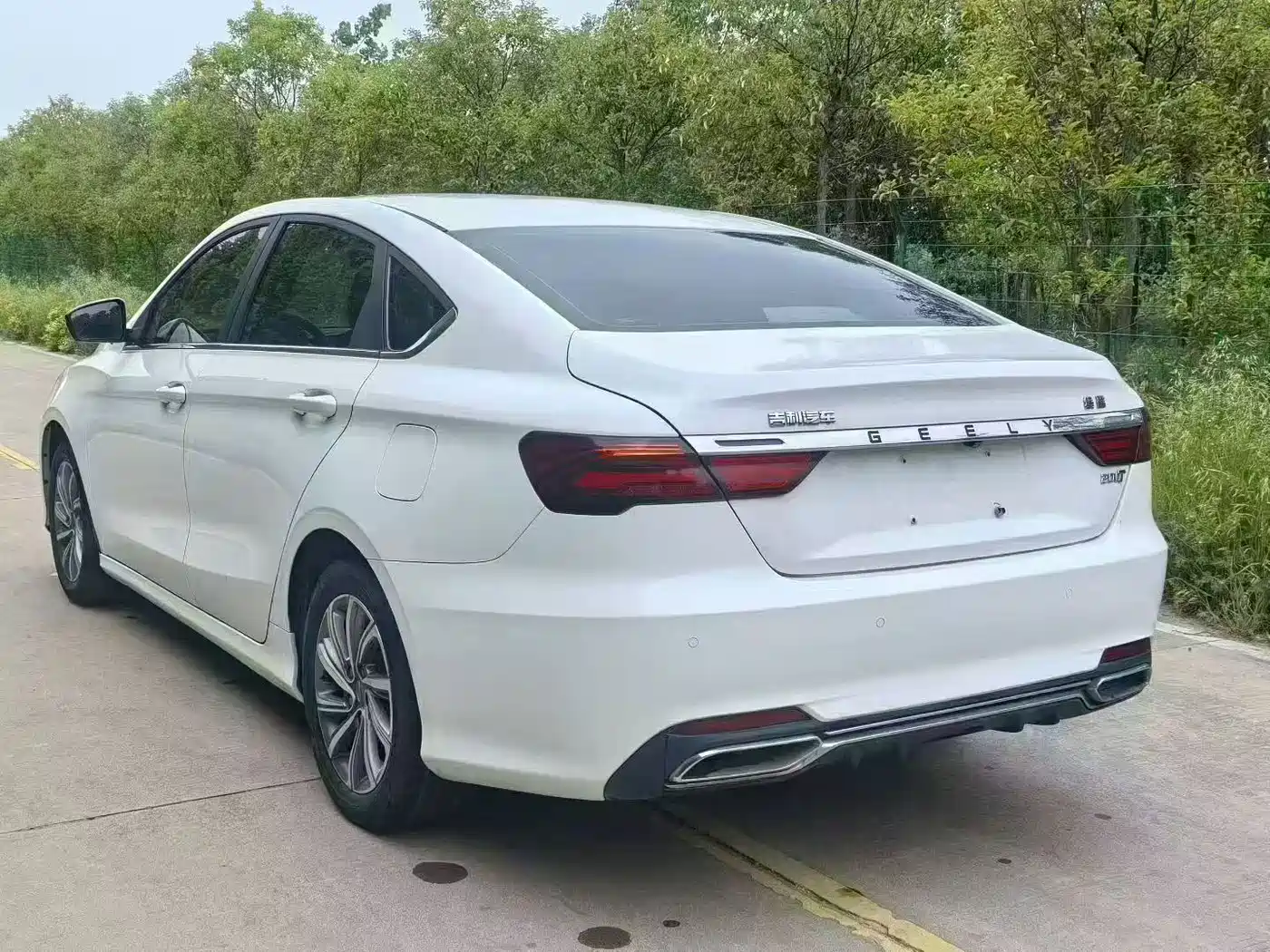 Photo 6 - Geely Binrui