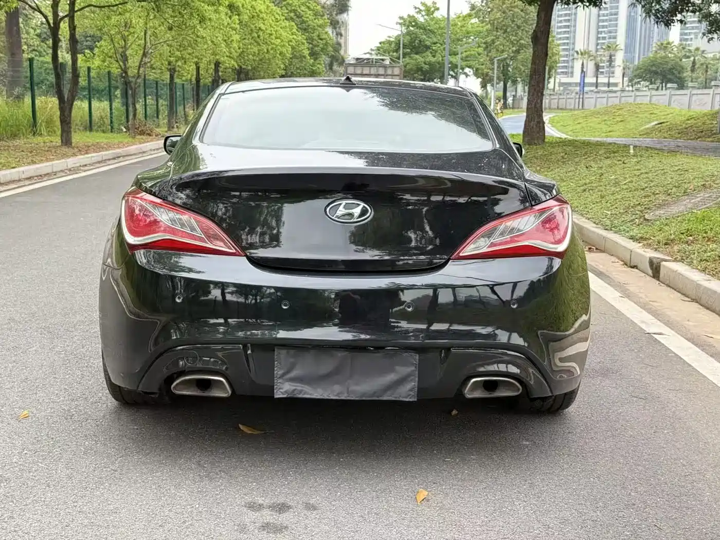Hyundai Genesis Coupe 2012 2.0T Automatic Elegant Edition фото 8