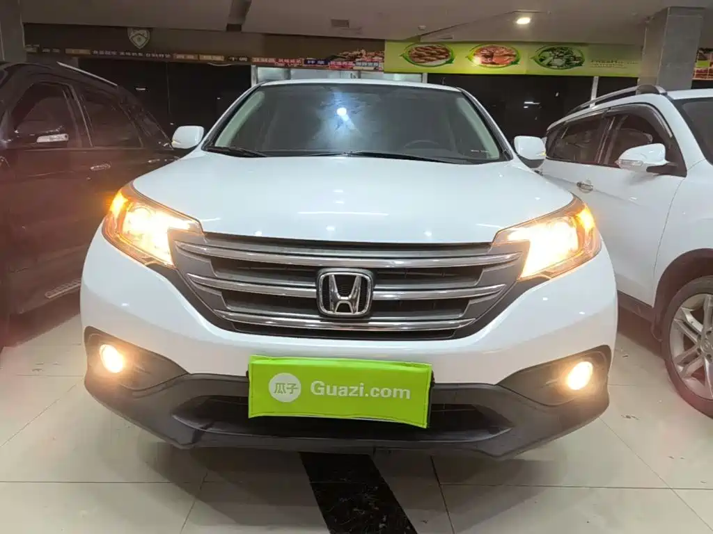 Фото 3 - Honda CR-V