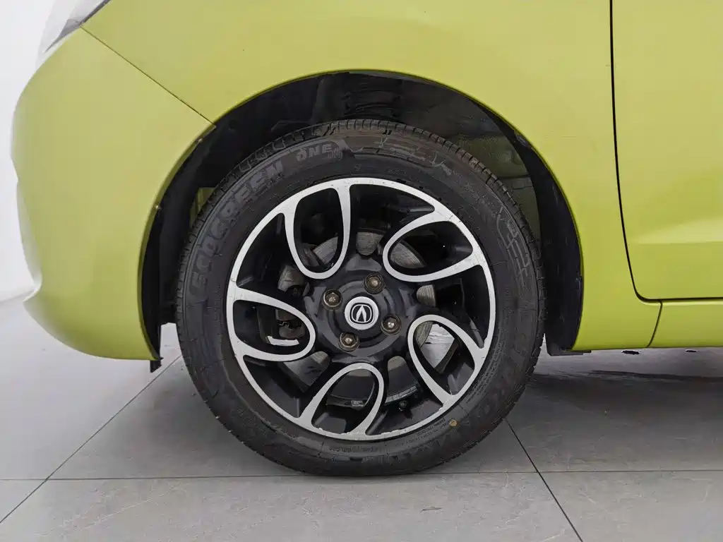 Changan Benben 2015 2014 1.4L IMT Premium Model