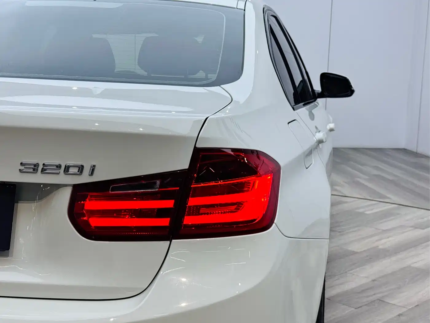 BMW 3 Series (Import) 2012 2013 320i Sport Design Package