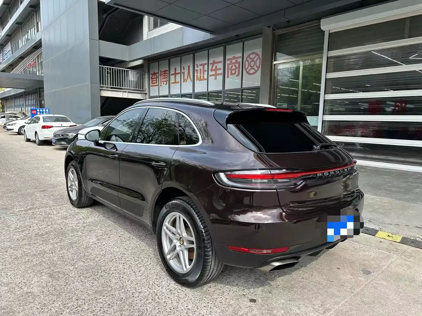 Porsche Macan 2018 Macan 2.0T фото 3
