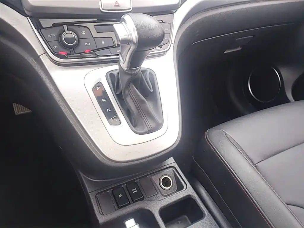 Haval M6 2019 1.5T DCT 2WD Value Edition (China VI) фото 14