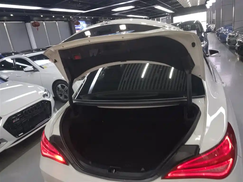 Mercedes-Benz CLA (Import) 2016 2015 CLA 220 4MATIC