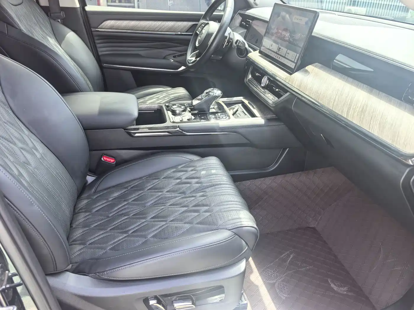 Tank 500 2022 3.0T Sport Edition Zaojing 5-Seater фото 18