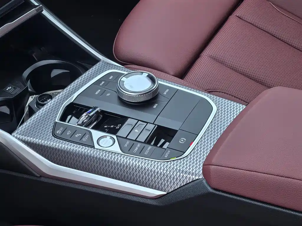 BMW 4 Series 2024 430i Gran Coupe M Sport Shadowline Package фото 11