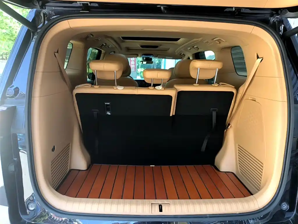Voyah Auto Voyah Dreamer 2024 PHEV Ultra Long Range Premium Edition фото 14