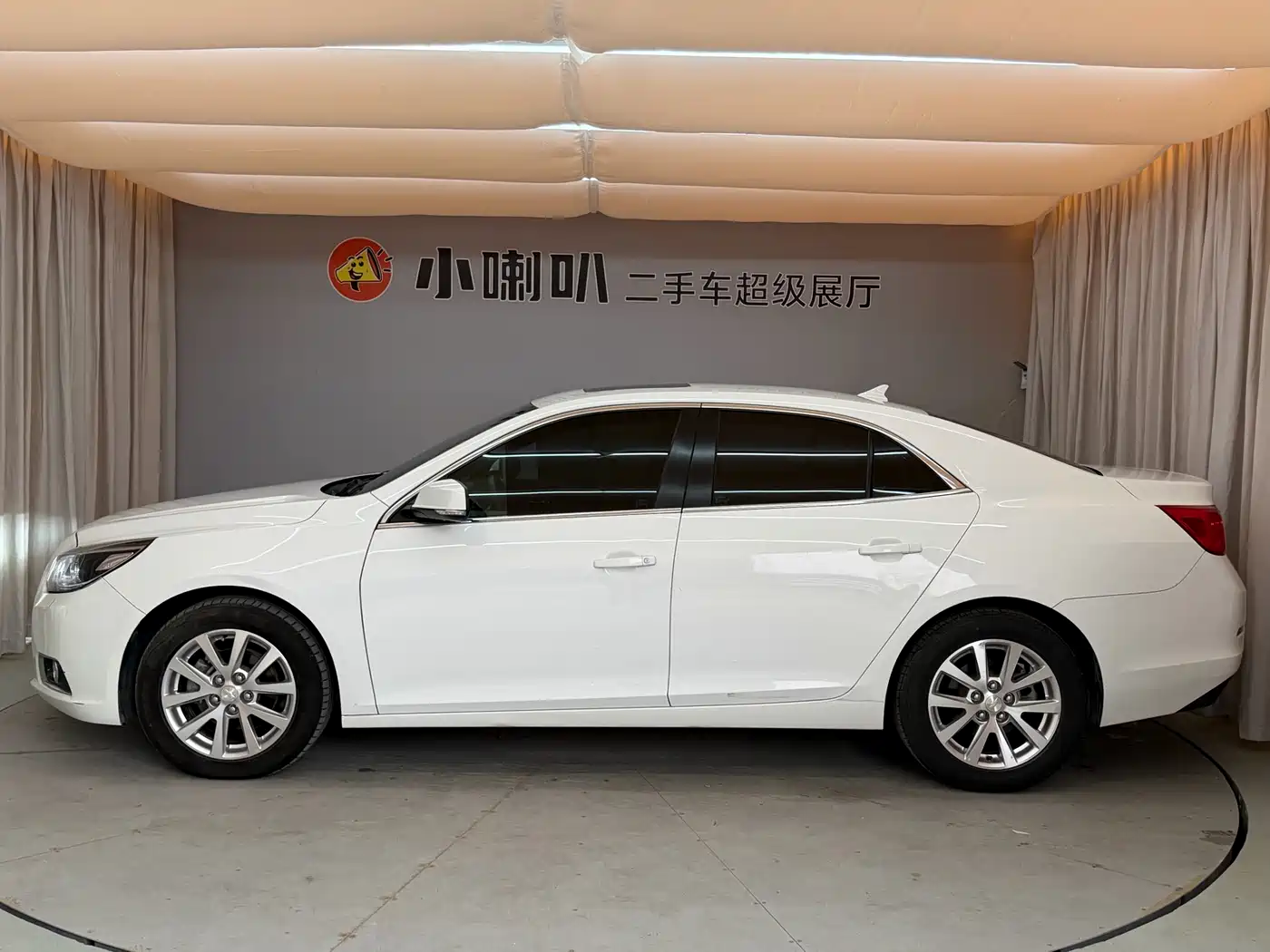 Chevrolet Malibu 2014 2.0L Automatic Luxury фото 4