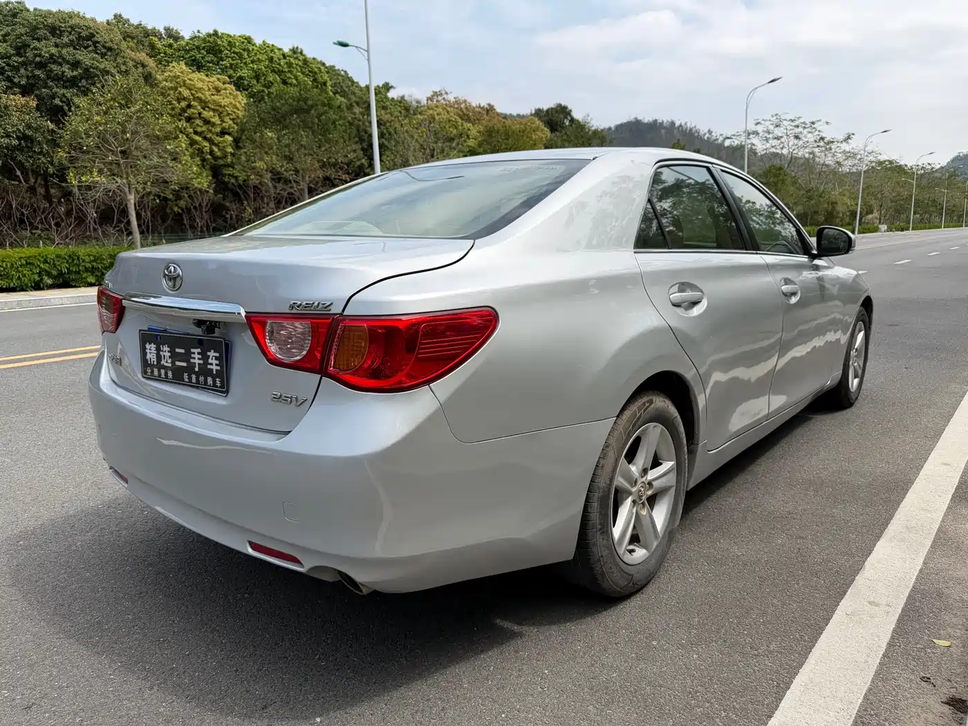 Toyota Reiz 2012 2.5V Grace Elite Styling Edition фото 5