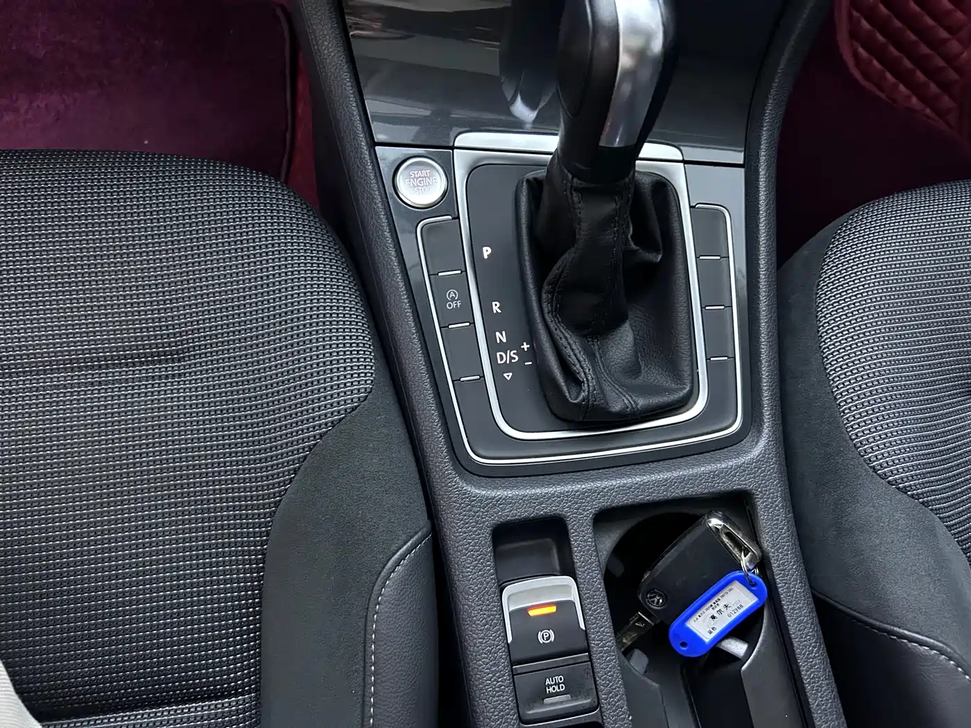 Volkswagen Golf 2020 Beloved Edition 280TSI DSG Comfort фото 17