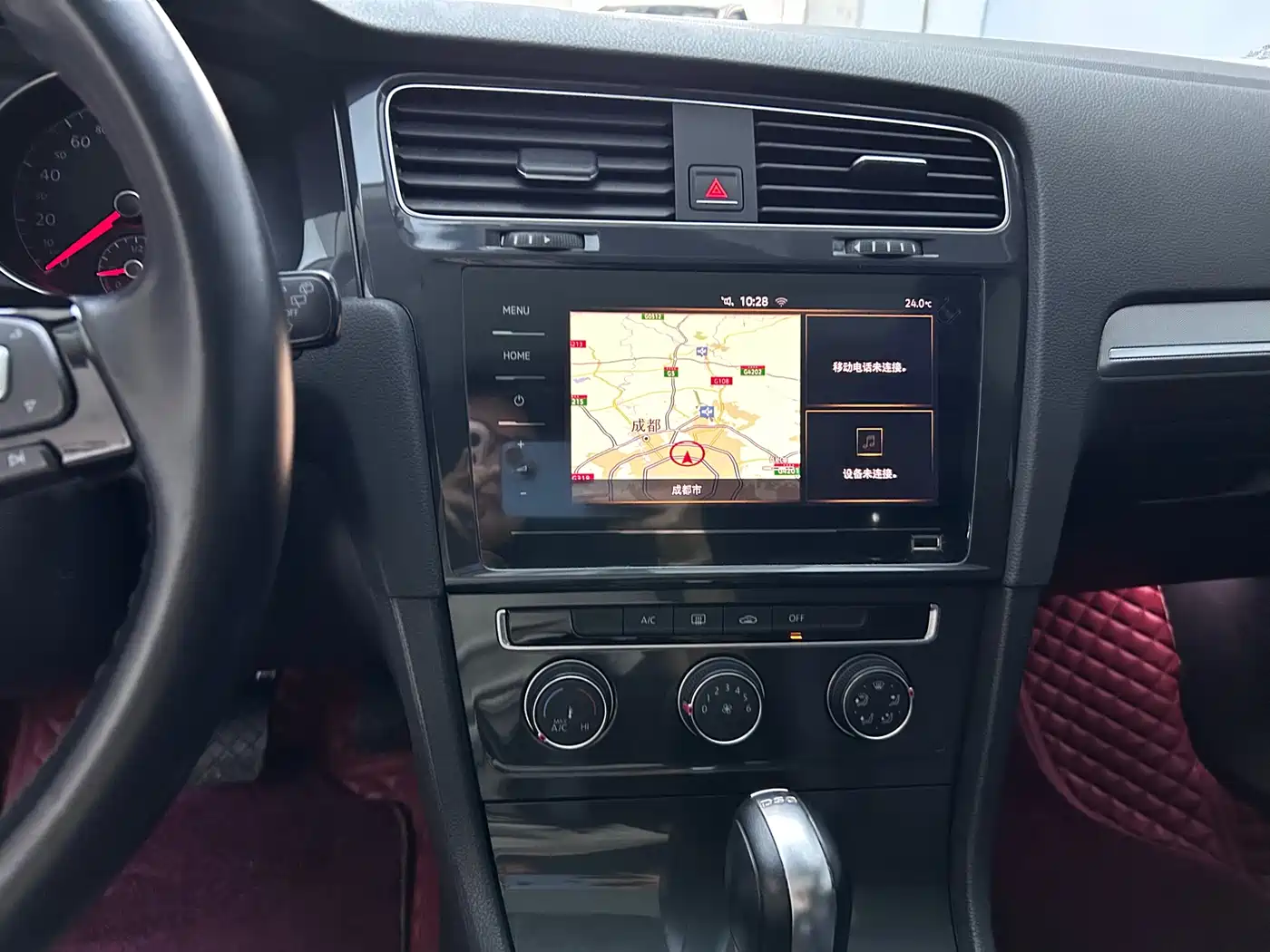 Volkswagen Golf 2020 Beloved Edition 280TSI DSG Comfort фото 18