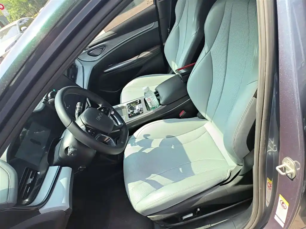 BYD Seal 2023 DM-i 1.5L 121km Luxury фото 15