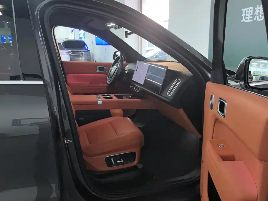 Li Auto Li L8 2025 2025 Ultra Smart Renewal Edition