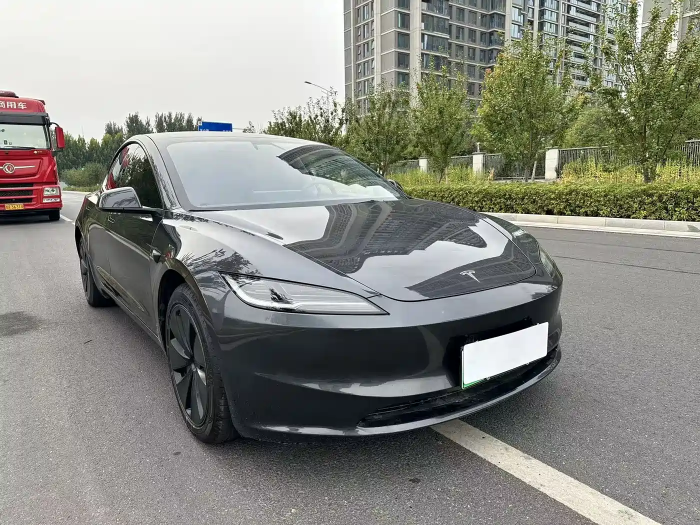 Photo 3 - Tesla Model 3